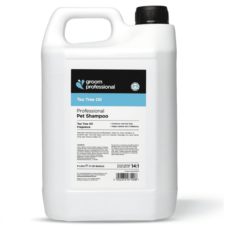 GROOM PROFESSIONAL Tea Tree Oil Shampoo 4 L | Șampon Profesional Concentrat (dilutie 14:1) pentru Câini |Efect Antiseptic și Calmant, pentru Pielea Iritată