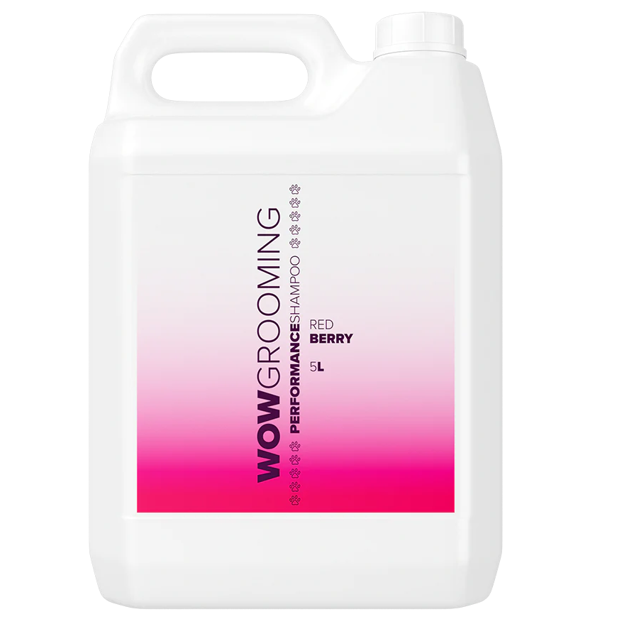 WOW GROOMING Performance Red Berry, Sampon Concentrat 1:20 Pentru Caini, Degresant, Deodorizant si cu Efect de Luciu si Stralucire Orice Tip de Blana, 5L