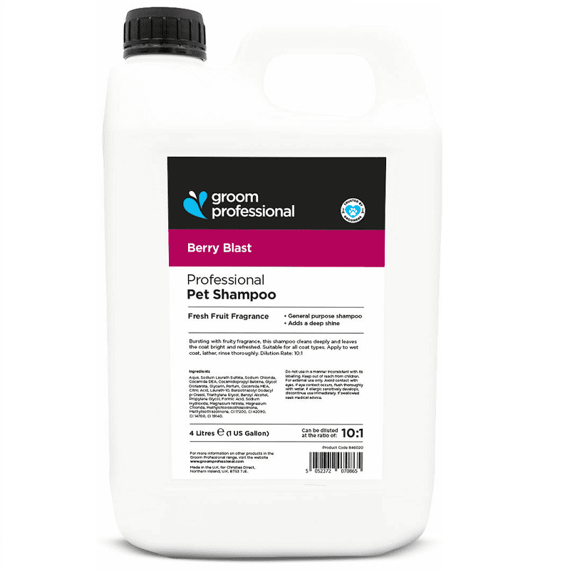 GROOM PROFESSIONAL Berry Blast Shampoo 4 L| Șampon Profesional Concentrat (10:1) Revitalizant pentru Câini | Curățare în Profunzime și Parfum Fructat